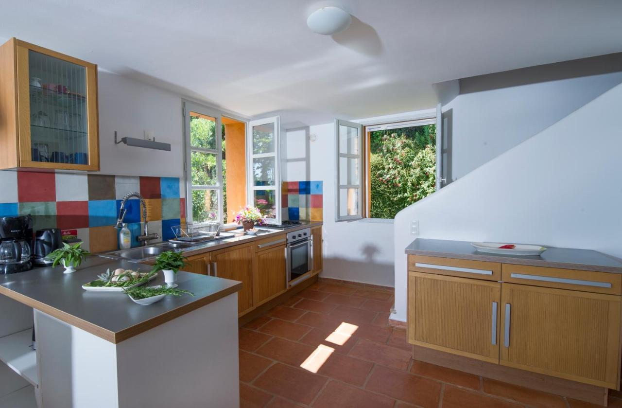 House With Garden And Sea View Βίλα La Londe-les-Maures Εξωτερικό φωτογραφία