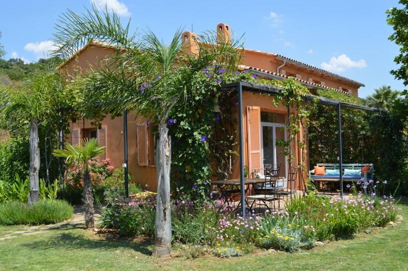House With Garden And Sea View Βίλα La Londe-les-Maures Εξωτερικό φωτογραφία